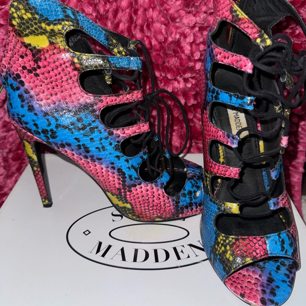 Steve Madden Vibrant Multicolor Lace-Up Booties